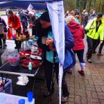 Bild: 3.te Wupperberge Glühwein-Wanderung 2024 | Der Verpflegungspunkt in der Nähe der Müngstener Brücke - Hier gab es die erste Möglichkeit für einen Glühwein
